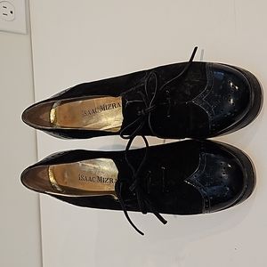 Original Mizrahi Suede Oxford Heels